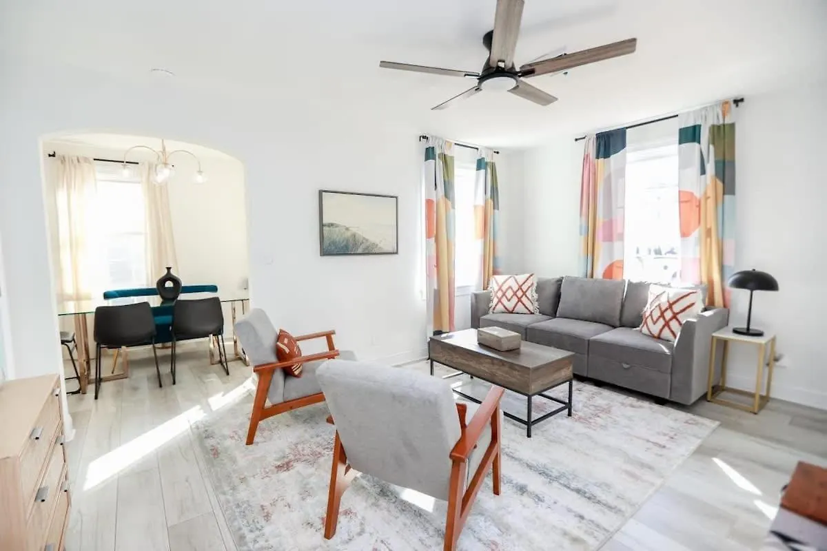 Sojourn Coastal Cottage 3 Br Norfolk Holiday home
